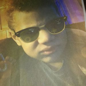 Meet your Posher, Theus